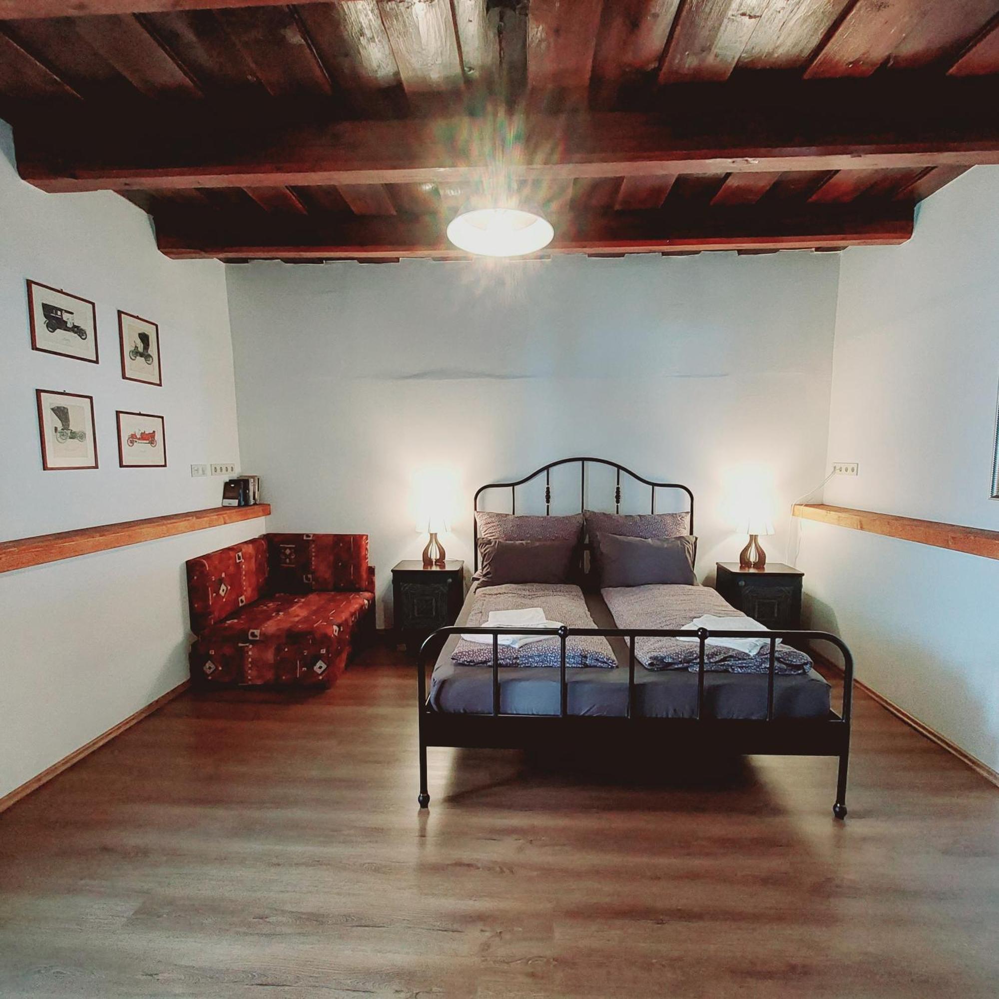 Feher Barany Apartment Szigliget Chambre photo